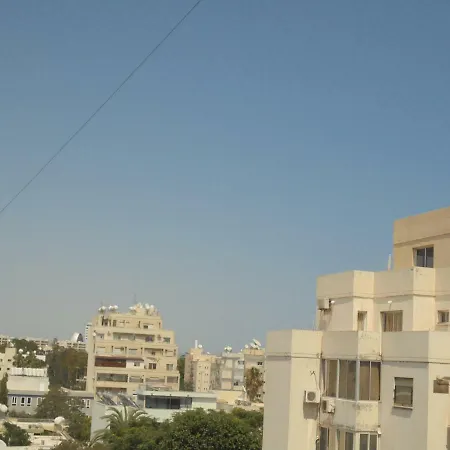 Delphi Court - Large 1 Bed -Sleeps 4, Near Sea/Beach - Free Wifi Limassol Exterior photo