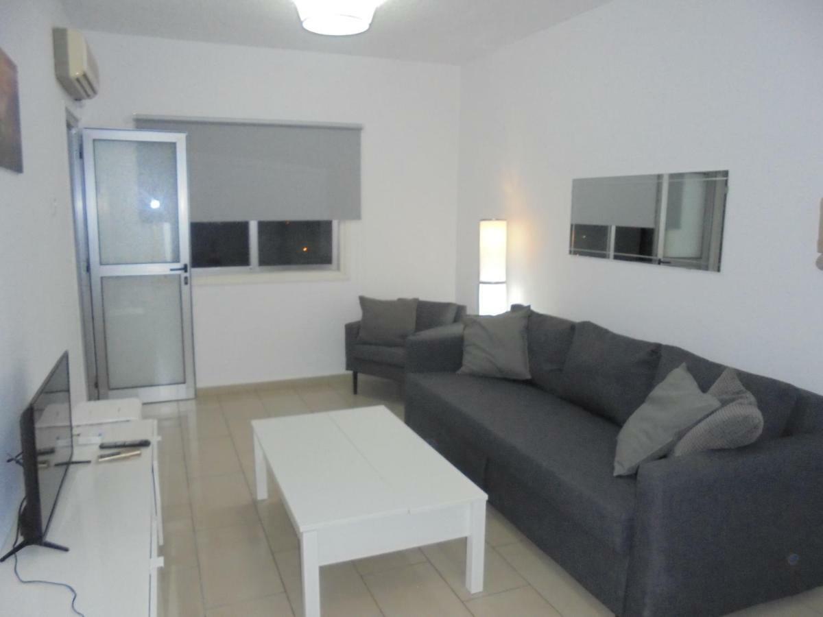 Delphi Court - Large 1 Bed -sleeps 4, Near Sea/beach - Free Wifi Apartman *